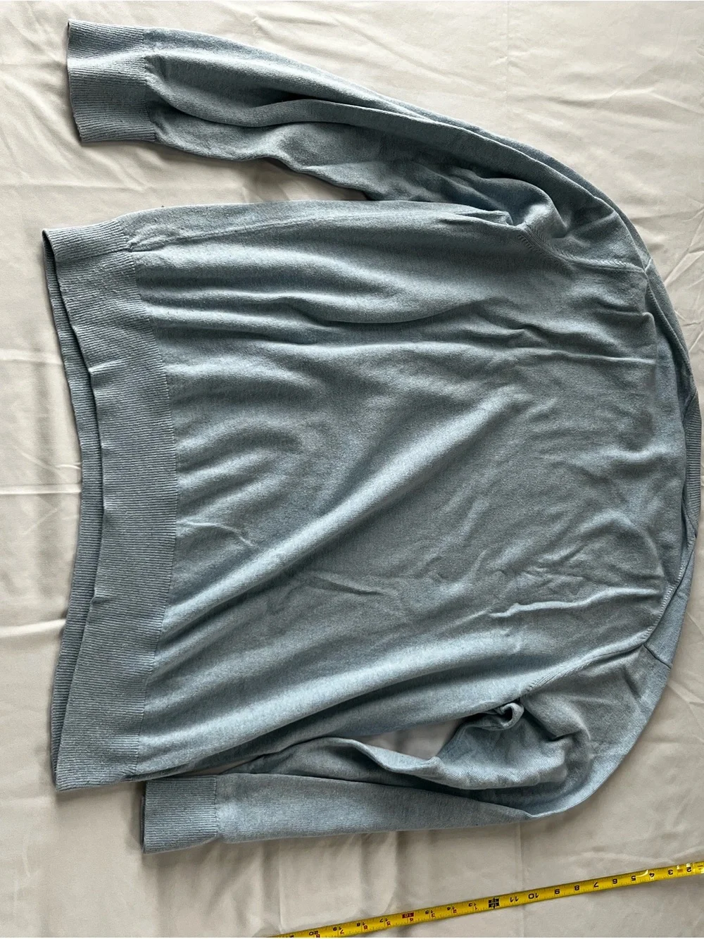 Banana Republic Men's Light Blue Crewneck Sweater